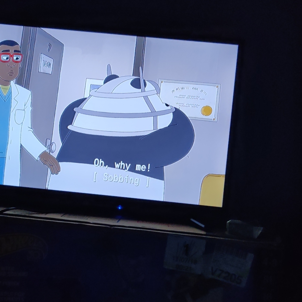 I'm selling this tv